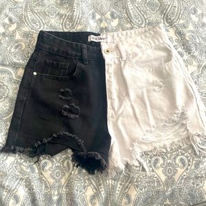 Blue Savvy Shorts | Black and White | Size 27 |